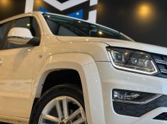 Volkswagen Amarok High.CD 2.0 16V TDI 4×4 Dies Aut 2017/2017 CONCEPT MOTORS PASSO FUNDO / Carros no Vale