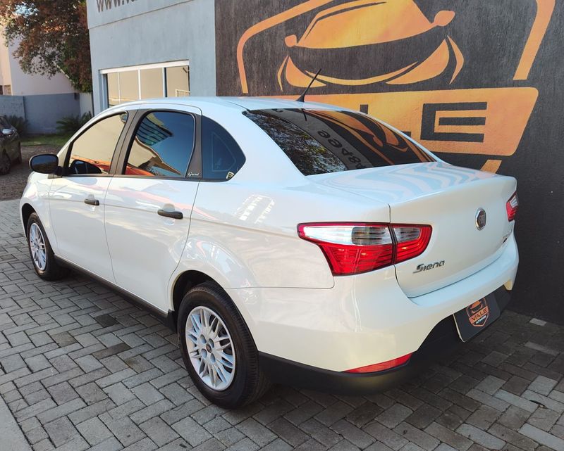 Fiat Grand Siena ATTRAC 1.4 EVO F 8V 2018/2019 VALE AUTOMÓVEIS LAJEADO / Carros no Vale