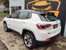 Jeep COMPASS LIMITED 2.0 4×2 16V 2017/2018 VALE AUTOMÓVEIS LAJEADO / Carros no Vale