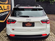 Jeep COMPASS LIMITED 2.0 4×2 16V 2017/2018 VALE AUTOMÓVEIS LAJEADO / Carros no Vale