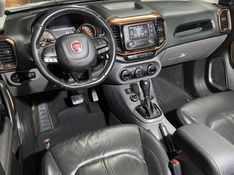 Fiat TORO VOLCANO 2.4 AT9 2017/2017 SÉRGIO VEÍCULOS TEUTÔNIA / Carros no Vale