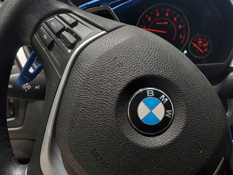 BMW 320i 2.0 GT SPORT 16V TURBO GASOLINA 4P AUTOMÁTICO 2014/2015 BETIOLO NOVOS E SEMINOVOS LAJEADO / Carros no Vale