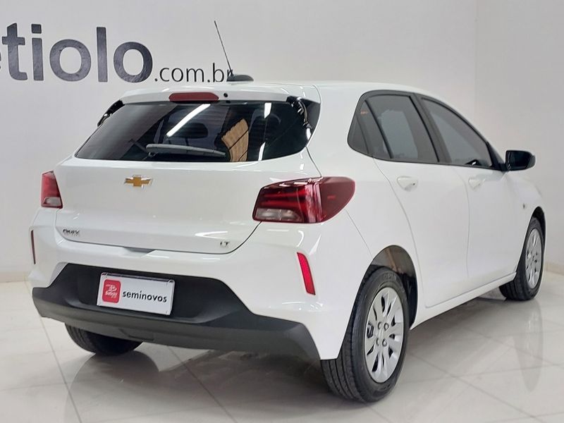 Chevrolet ONIX 1.0 FLEX LT MANUAL 2023/2023 BETIOLO NOVOS E SEMINOVOS LAJEADO / Carros no Vale