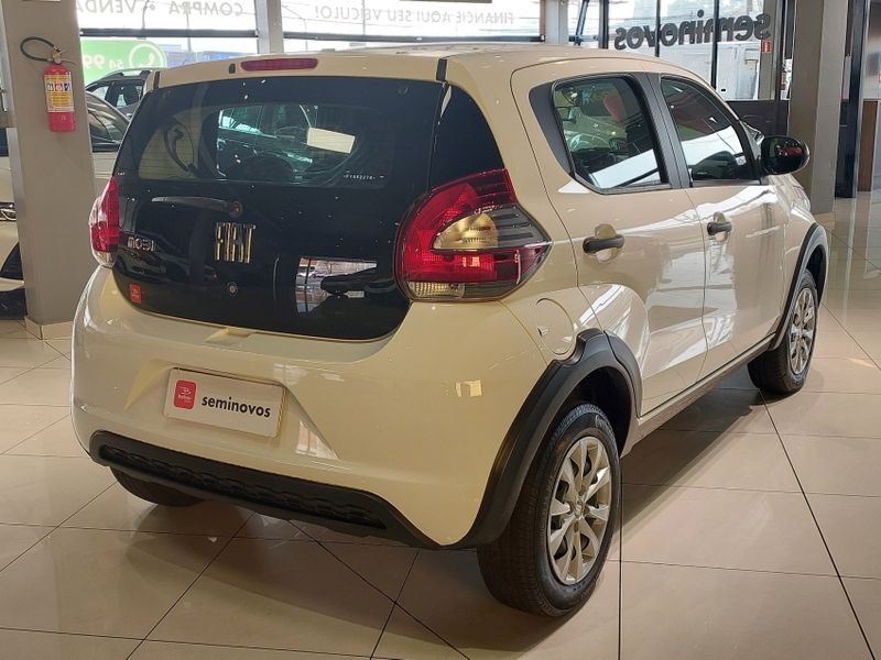 Fiat MOBI 1.0 EVO FLEX LIKE MANUAL 2022/2023 BETIOLO NOVOS E SEMINOVOS LAJEADO / Carros no Vale