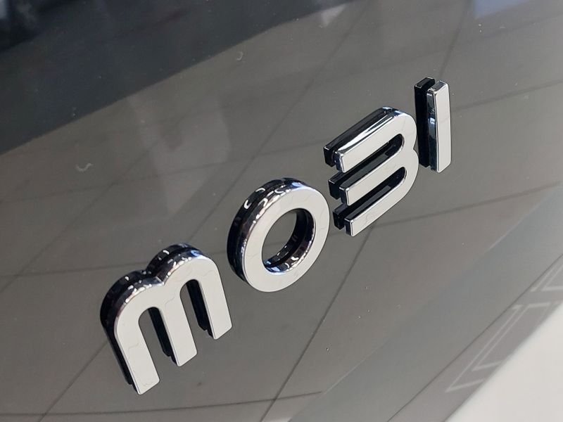 Fiat MOBI 1.0 EVO FLEX TREKKING MANUAL 2021/2021 BETIOLO NOVOS E SEMINOVOS LAJEADO / Carros no Vale