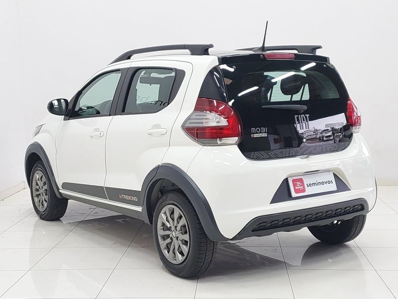 Fiat MOBI 1.0 EVO FLEX TREKKING MANUAL 2021/2022 BETIOLO NOVOS E SEMINOVOS LAJEADO / Carros no Vale