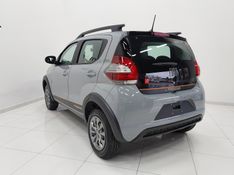 Fiat MOBI 1.0 EVO FLEX TREKKING MANUAL 2024/2025 BETIOLO NOVOS E SEMINOVOS LAJEADO / Carros no Vale