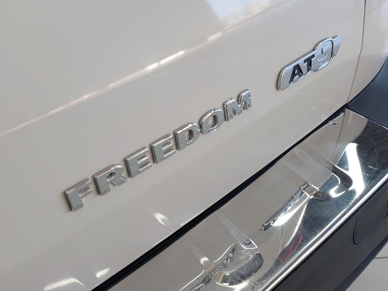 Fiat TORO 2.0 16V TURBO DIESEL FREEDOM 4WD AT9 2018/2019 BETIOLO NOVOS E SEMINOVOS LAJEADO / Carros no Vale