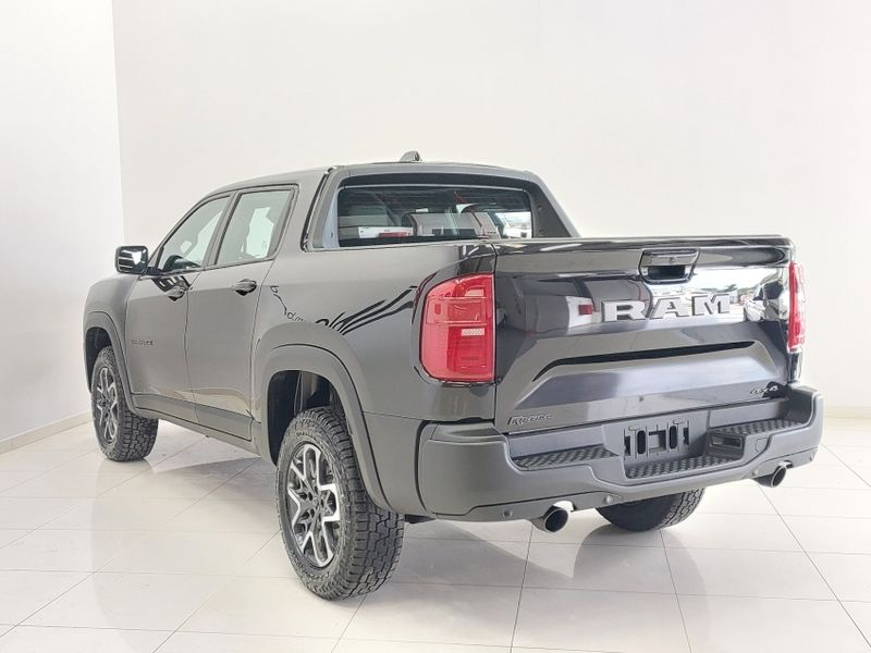 Ram RAMPAGE 2.0 HURRICANE 4 TURBO GASOLINA REBEL 4X4 AUTOMÁTICO 2024/2024 BETIOLO NOVOS E SEMINOVOS LAJEADO / Carros no Vale