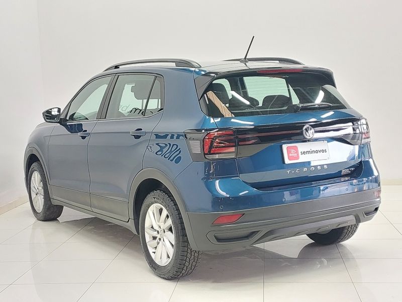 Volkswagen T-CROSS 1.0 200 TSI TOTAL FLEX AUTOMÁTICO 2019/2020 BETIOLO NOVOS E SEMINOVOS LAJEADO / Carros no Vale