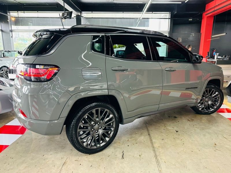 JEEP COMPASS 1.3 T270 TURBO FLEX S AT6 2021/2022 CASTELLAN E TOMAZONI MOTORS CAXIAS DO SUL / Carros no Vale