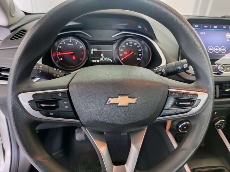 Chevrolet ONIX 1.0 FLEX LT MANUAL 2023/2023 DRSUL SEMINOVOS CAXIAS DO SUL – LAJEADO – SANTA CRUZ DO SUL / Carros no Vale