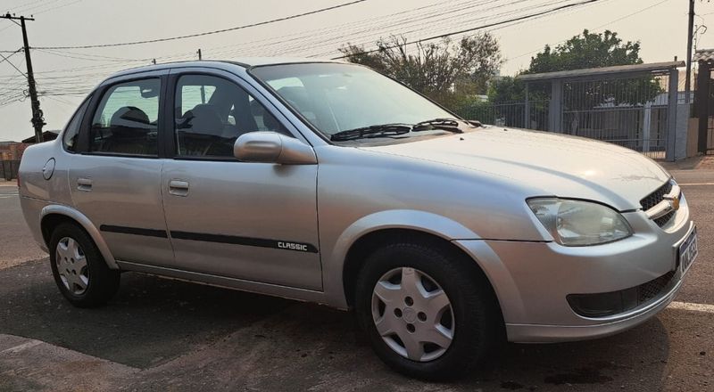 Chevrolet CLASSIC 1.0 MPFI LS 8V FLEX 4P MANUAL 2015/2015 CAMINHÕES & CAMIONETAS PASSO FUNDO / Carros no Vale