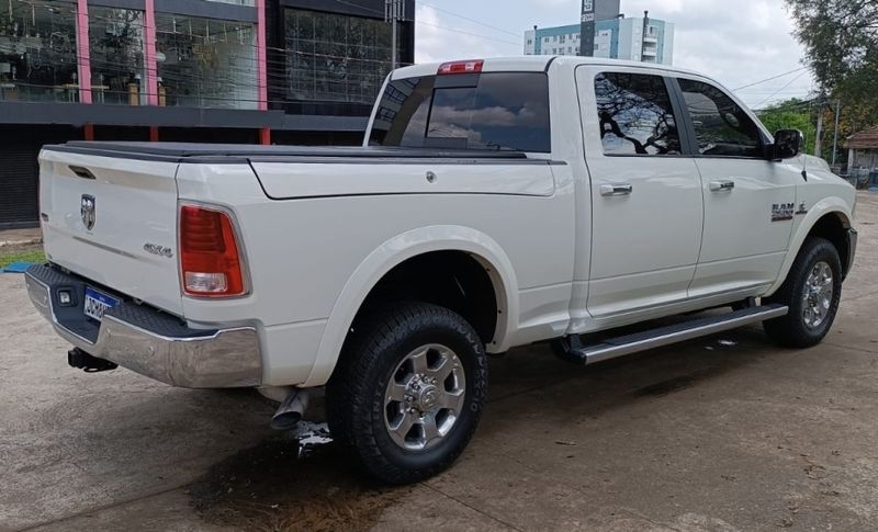 Dodge RAM 6.7 2500 LARAMIE 4X4 CD I6 TURBO DIESEL 4P AUTOMÁTICO 2018/2018 CAMINHÕES & CAMIONETAS PASSO FUNDO / Carros no Vale