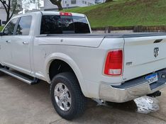 Dodge RAM 6.7 2500 LARAMIE 4X4 CD I6 TURBO DIESEL 4P AUTOMÁTICO 2018/2018 CAMINHÕES & CAMIONETAS PASSO FUNDO / Carros no Vale