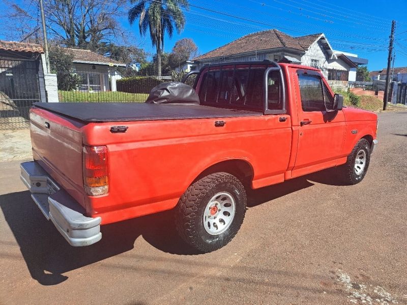 Ford F-1000 2.5 XL 4X2 CS 8V TURBO DIESEL 2P MANUAL 1997/1997 CAMINHÕES & CAMIONETAS PASSO FUNDO / Carros no Vale