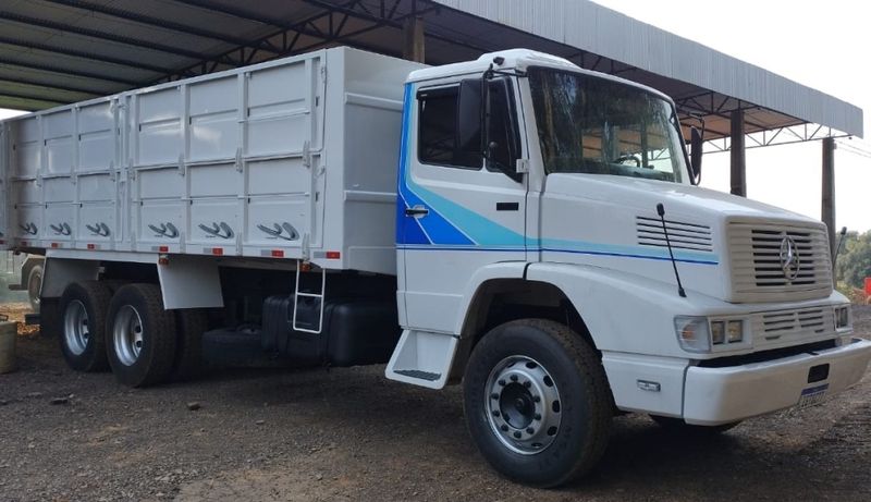 Mercedes-Benz 1618 L-1618 3-Eixos Caçamba 1991/1991 CAMINHÕES & CAMIONETAS PASSO FUNDO / Carros no Vale