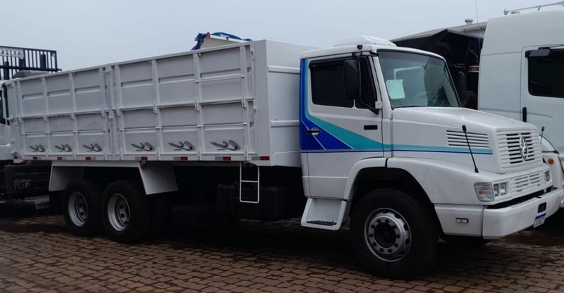 Mercedes-Benz 1618 L-1618 3-Eixos Caçamba 1991/1991 CAMINHÕES & CAMIONETAS PASSO FUNDO / Carros no Vale