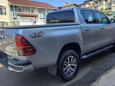 Toyota HILUX 2.8 SRV 4X4 CD 16V DIESEL 4P AUTOMÁTICO 2019/2020 CAMINHÕES & CAMIONETAS PASSO FUNDO / Carros no Vale