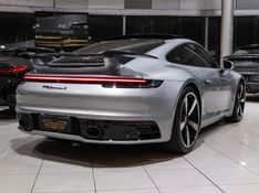 Porsche 911 3.0 24V H6 GASOLINA CARRERA S PDK 2020/2020 VIA BELLA VEÍCULOS ESPECIAIS CAXIAS DO SUL / Carros no Vale