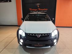 Fiat STRADA 1.8 MPI ADVENTURE CE 16V FLEX 2P MANUAL 2015/2016 VINTAGE VEÍCULOS CAXIAS DO SUL / Carros no Vale