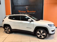 JEEP COMPASS 2.0 16V FLEX LONGITUDE AUTOMÁTICO 2017/2017 VINTAGE VEÍCULOS CAXIAS DO SUL / Carros no Vale