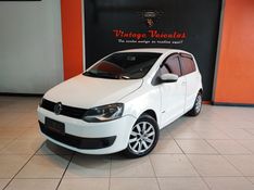 Volkswagen FOX 1.0 MI 8V FLEX 4P MANUAL 2014/2014 VINTAGE VEÍCULOS CAXIAS DO SUL / Carros no Vale