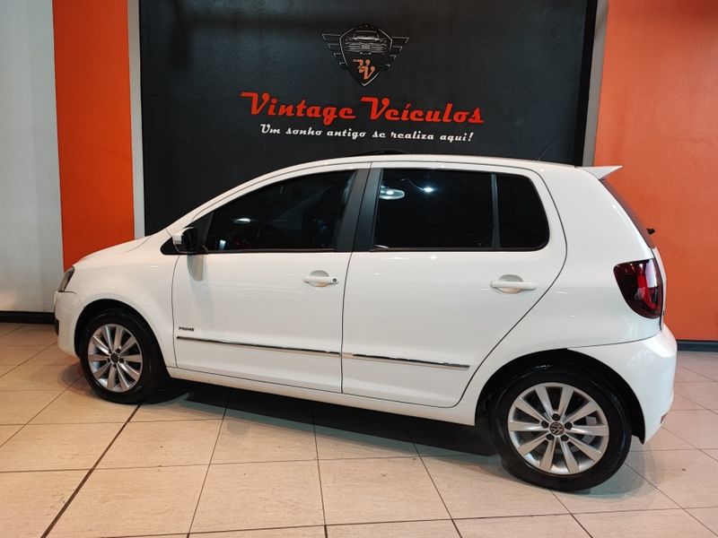 Volkswagen FOX 1.6 MI PRIME 8V FLEX 4P MANUAL 2011/2012 VINTAGE VEÍCULOS CAXIAS DO SUL / Carros no Vale