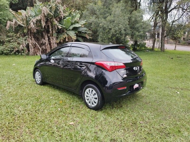 Hyundai HB20 COMFORT 1.0 2013 GRASSI VEÍCULOS LAJEADO / Carros no Vale