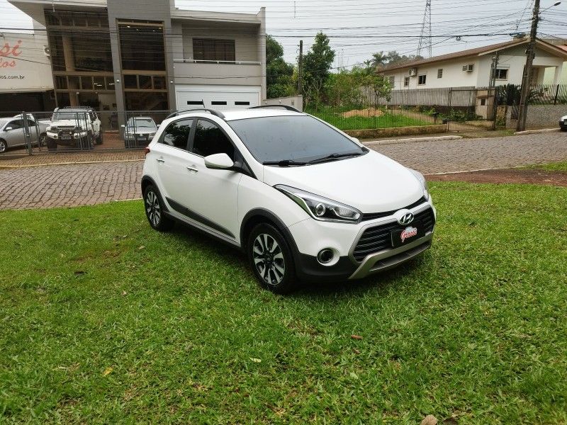 Hyundai HB20X PREMIUM 1.6 2019 GRASSI VEÍCULOS LAJEADO / Carros no Vale