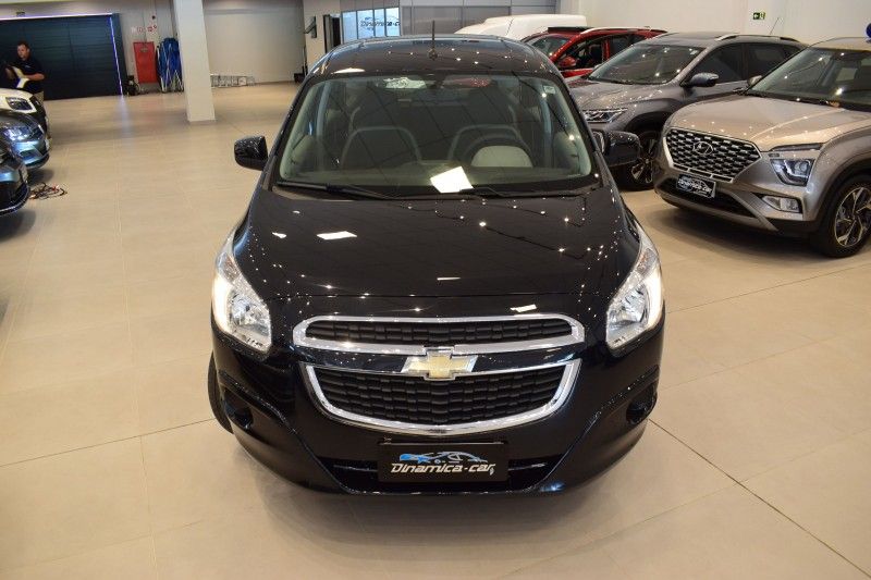 Chevrolet SPIN LT 1.8 2015 DINAMICA-CAR VENÂNCIO AIRES / Carros no Vale