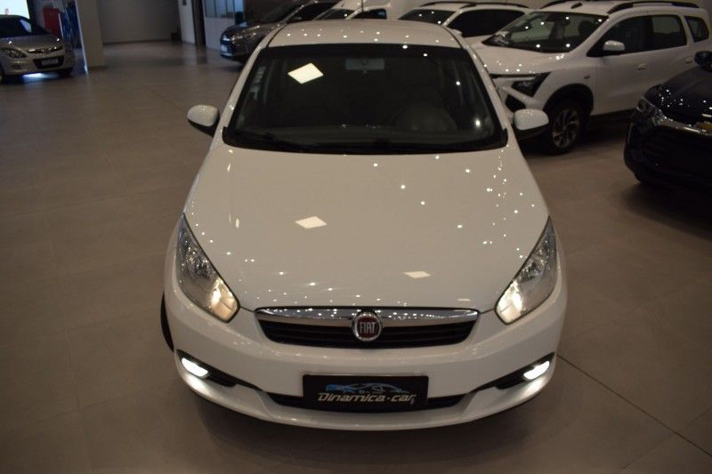 Fiat SIENA GRAND 1.6 ESSENCE 2014 DINAMICA-CAR VENÂNCIO AIRES / Carros no Vale