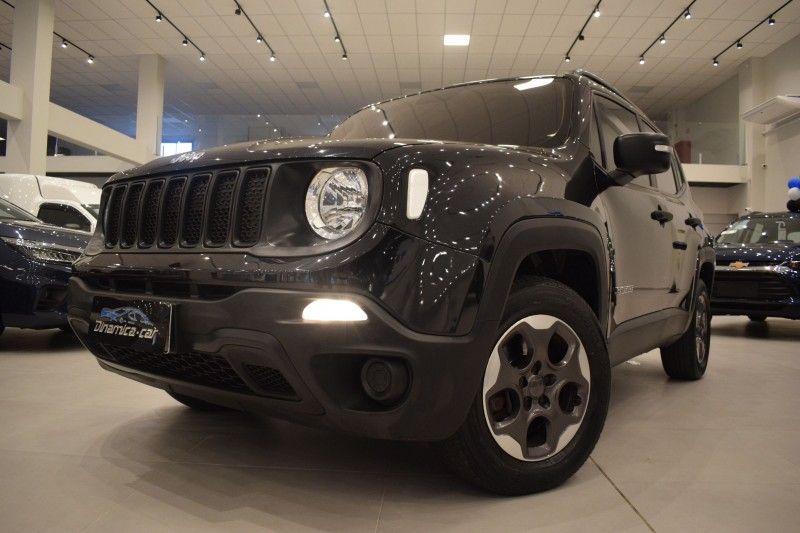 Jeep RENEGADE 1.8 2020 DINAMICA-CAR VENÂNCIO AIRES / Carros no Vale