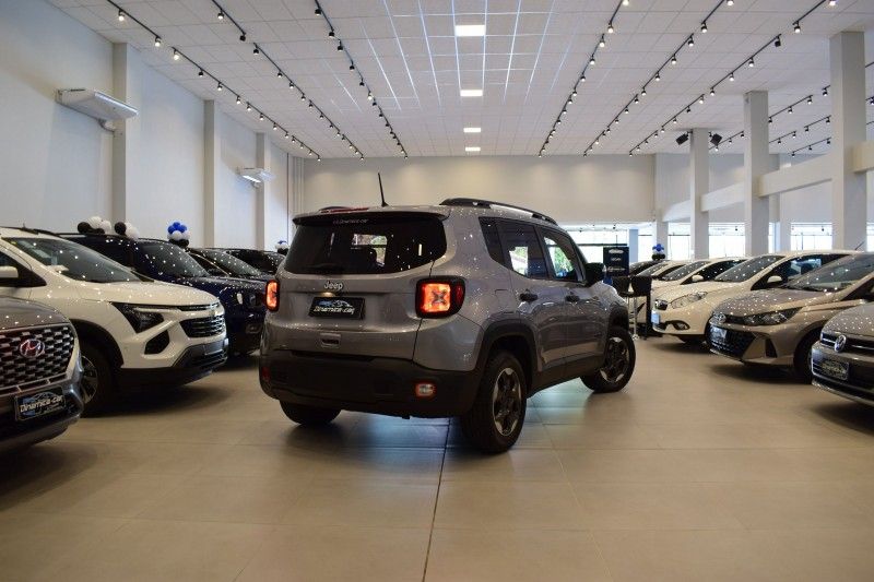 Jeep RENEGADE 1.8 2020 DINAMICA-CAR VENÂNCIO AIRES / Carros no Vale