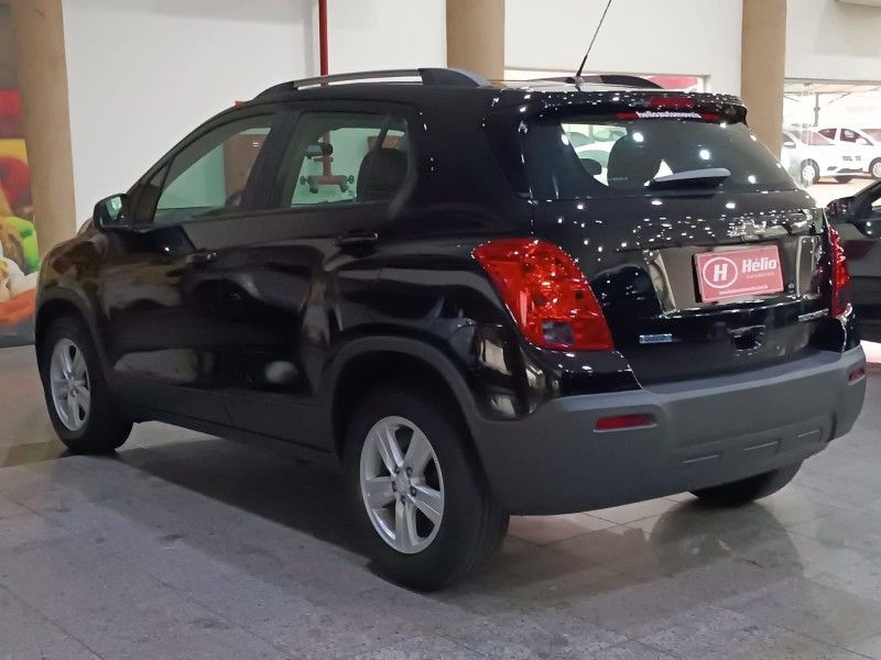 Chevrolet TRACKER LT 1.8 2016 HÉLIO AUTOMÓVEIS LAJEADO / Carros no Vale