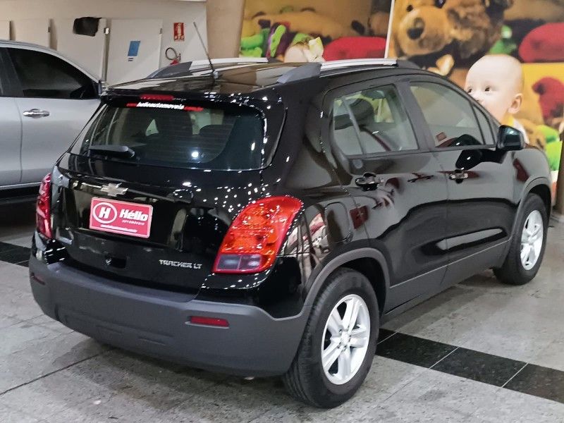 Chevrolet TRACKER LT 1.8 2016 HÉLIO AUTOMÓVEIS LAJEADO / Carros no Vale