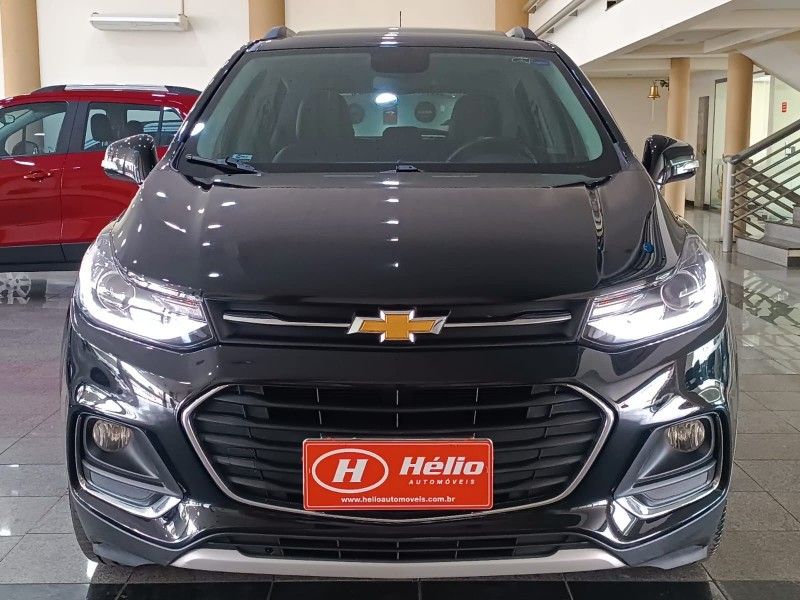 Chevrolet TRACKER PREMIER 1.0 TURBO 2018 HÉLIO AUTOMÓVEIS LAJEADO / Carros no Vale