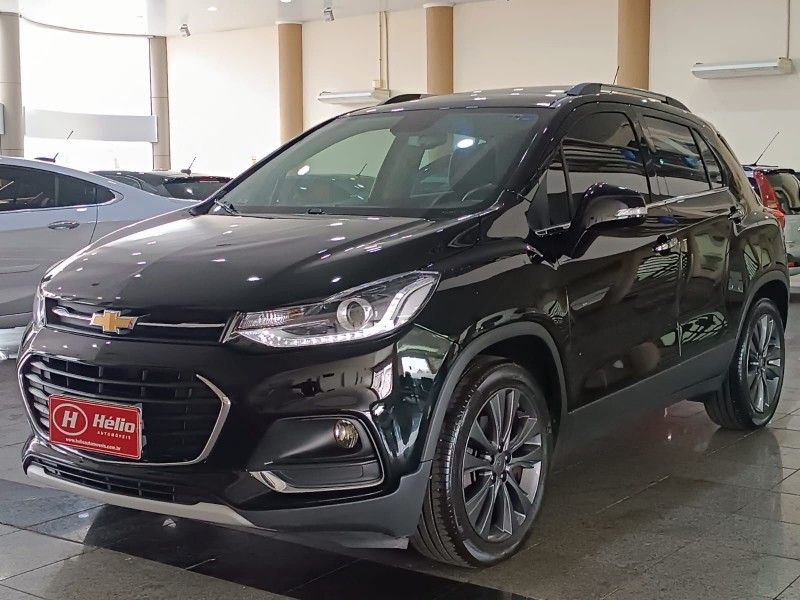 Chevrolet TRACKER PREMIER 1.0 TURBO 2018 HÉLIO AUTOMÓVEIS LAJEADO / Carros no Vale