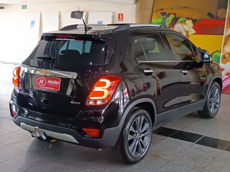 Chevrolet TRACKER PREMIER 1.0 TURBO 2018 HÉLIO AUTOMÓVEIS LAJEADO / Carros no Vale