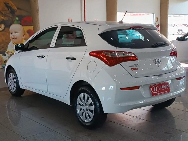 Hyundai HB20 COMFORT PLUS 1.0 2018 HÉLIO AUTOMÓVEIS LAJEADO / Carros no Vale