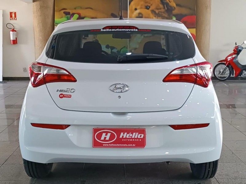 Hyundai HB20 COMFORT PLUS 1.0 2018 HÉLIO AUTOMÓVEIS LAJEADO / Carros no Vale