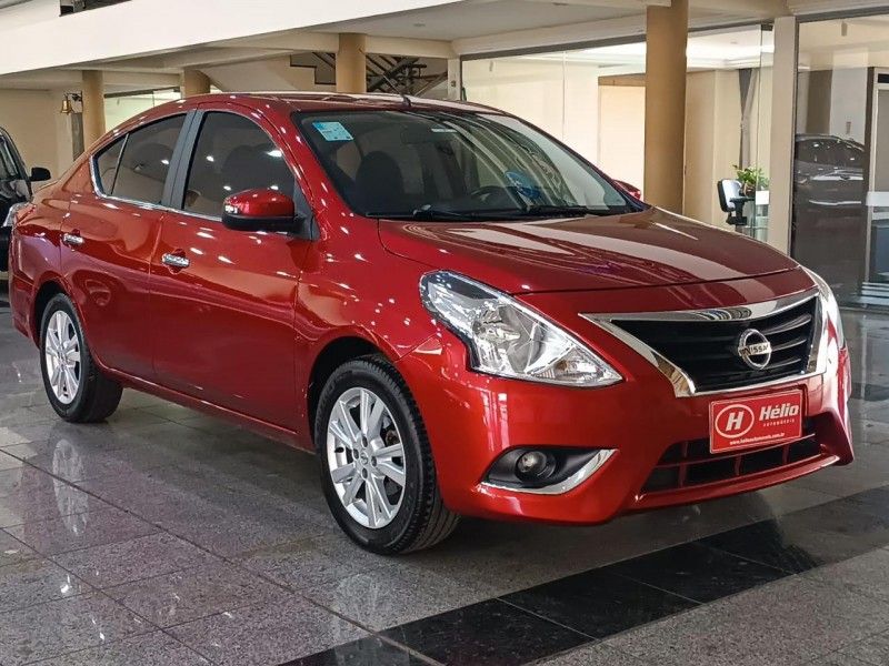 Nissan VERSA SL 1.6 2019 HÉLIO AUTOMÓVEIS LAJEADO / Carros no Vale