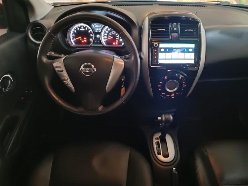 Nissan VERSA SL 1.6 2019 HÉLIO AUTOMÓVEIS LAJEADO / Carros no Vale