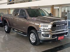 RAM LAIE 2500 COM BOX 2019 HÉLIO AUTOMÓVEIS LAJEADO / Carros no Vale