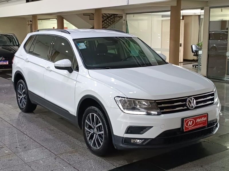 Volkswagen TIGUAN ALLSPACE 250 1.4 TSI 2018 HÉLIO AUTOMÓVEIS LAJEADO / Carros no Vale