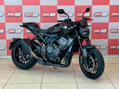 Honda Motos CB 1000R Black Edition 2022/2022 PC VEÍCULOS SANTA CRUZ DO SUL / Carros no Vale