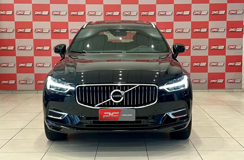 Volvo XC 60 T-8 MOMENTUM 2.0 (Híbrido) 2020/2021 PC VEÍCULOS SANTA CRUZ DO SUL / Carros no Vale