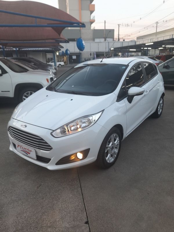 Ford FIESTA 1.5 2015 FERREIRA VEÍCULOS VENÂNCIO AIRES / Carros no Vale