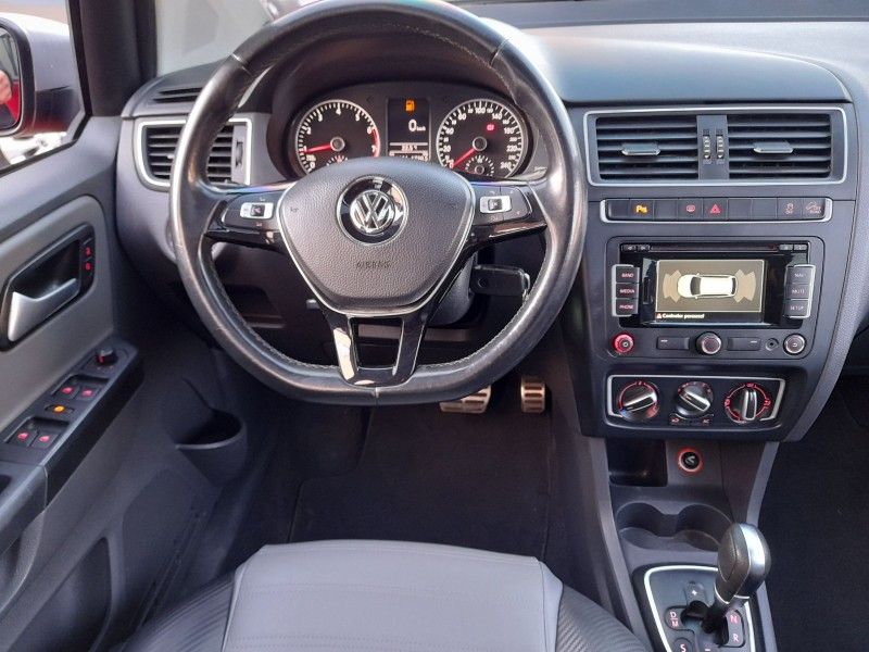 Volkswagen SPACECROSS I-MOTION 1.6 2015 FERREIRA VEÍCULOS VENÂNCIO AIRES / Carros no Vale