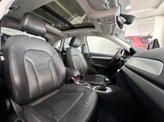 Audi Q3 1.4 Tfsi Ambiente S Tronic 2016/2017 COVEL VEICULOS ENCANTADO / Carros no Vale